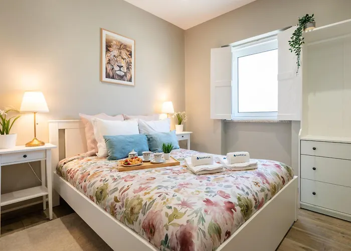 Ferienhaus Host Wise - Terrace Delight House W Private Jacuzzi