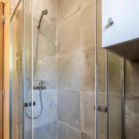 Host Wise - Terrace Delight House W Private Jacuzzi