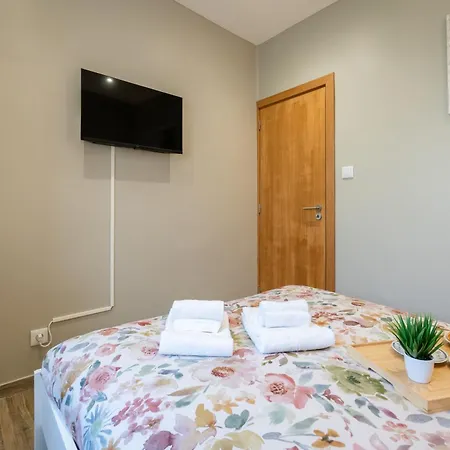 Host Wise - Terrace Delight House W Private Jacuzzi * Oporto