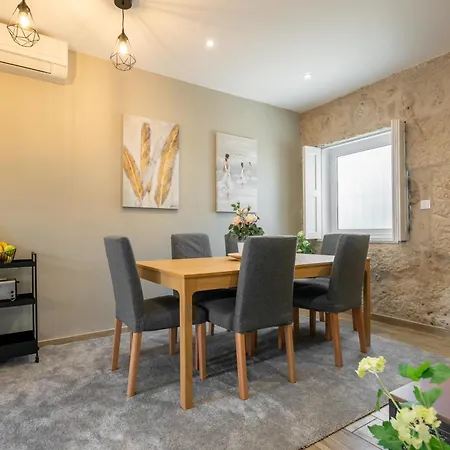 Holiday home Host Wise - Terrace Delight House W Private Jacuzzi
