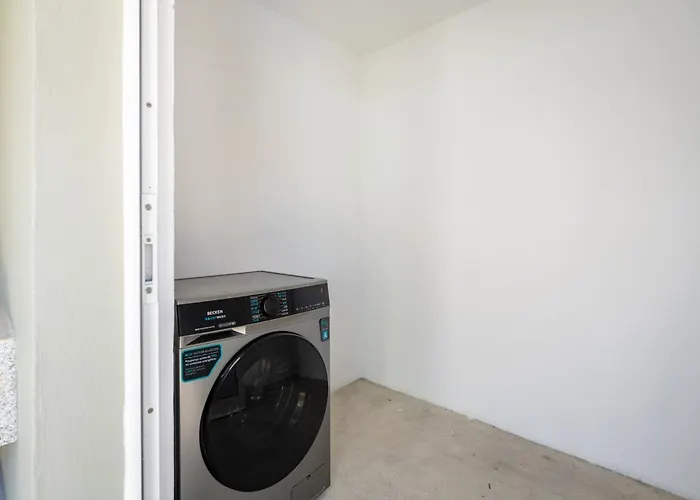 Host Wise - Terrace Delight House W Private Jacuzzi Порту