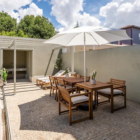 Host Wise - Terrace Delight House W Private Jacuzzi Ferienhaus *