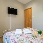 Host Wise - Terrace Delight House W Private Jacuzzi * Oporto